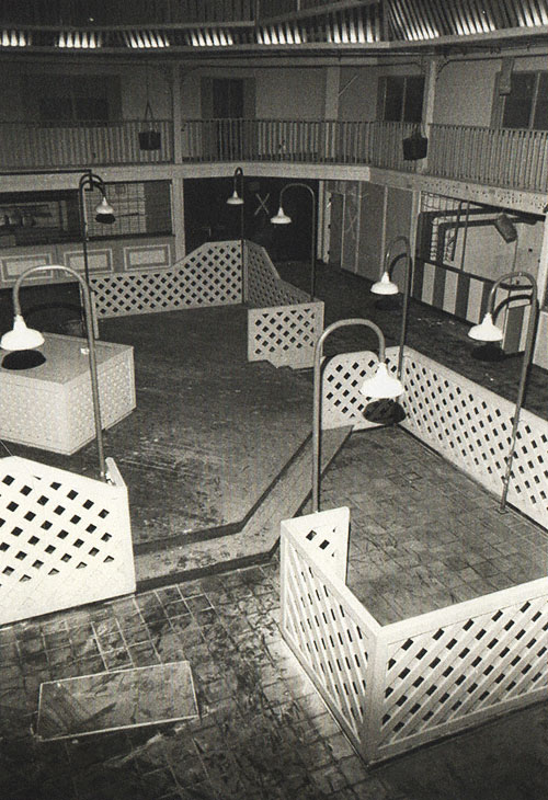 Old Chicago Amusement Park & Shopping Center, Bolingbrook, IL