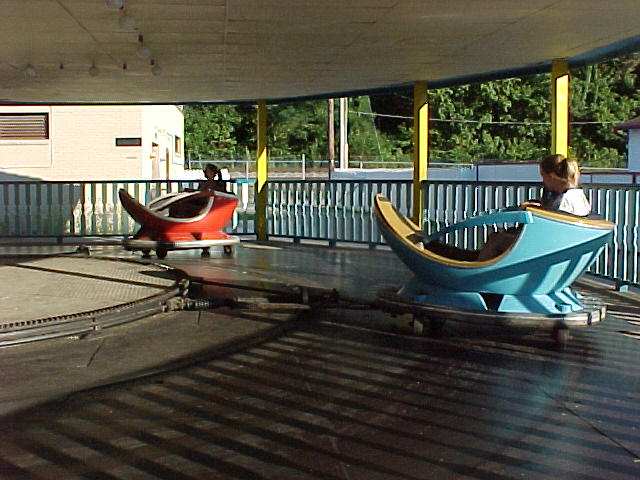 Americana/Lesourdsville Lake Amusement Park