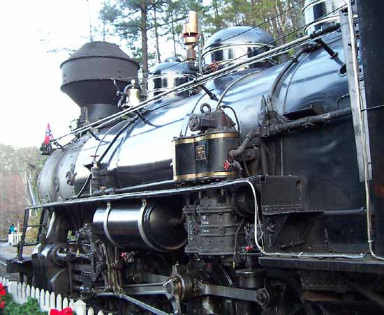 Dollywood's Train's Steam Engiine