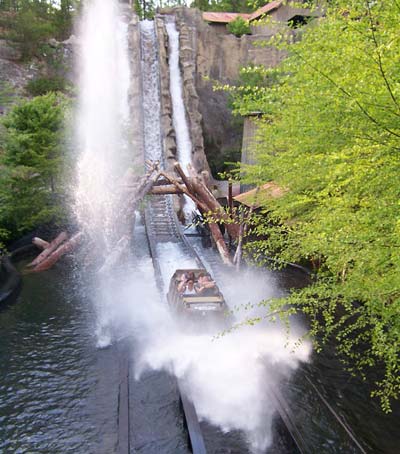 Daredevil Falls at Dollywood, Pigeon Forge Tennessee