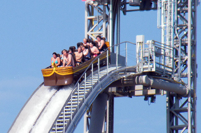 Pilgrims Plunge at Holiday World @ Splashin' Safari, Santa Claus, IN