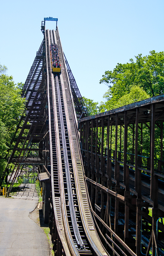 The Beast Rollercoaster at Kings Island, Kings island, Ohio