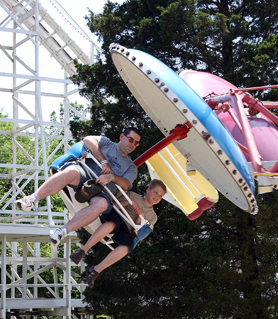 The Paratrooper at Lake Winnepesaukah Amusement Park, Rossville, Georgia