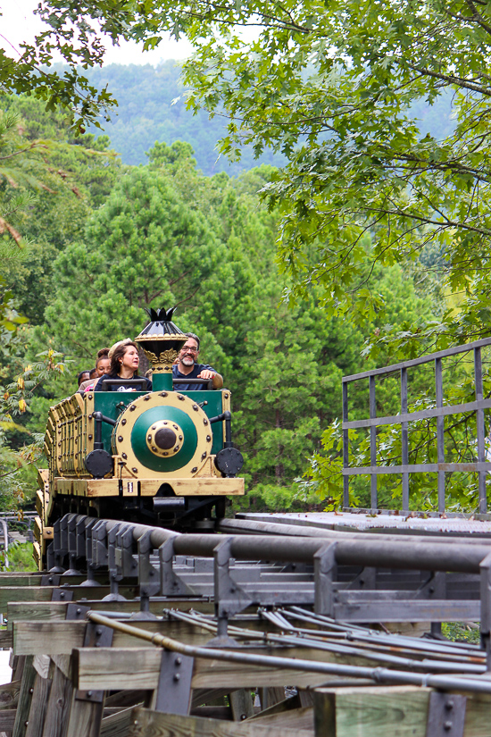 Magic Springs and Crystal Falls Water and Theme Park, Hot Springs, Arkansas