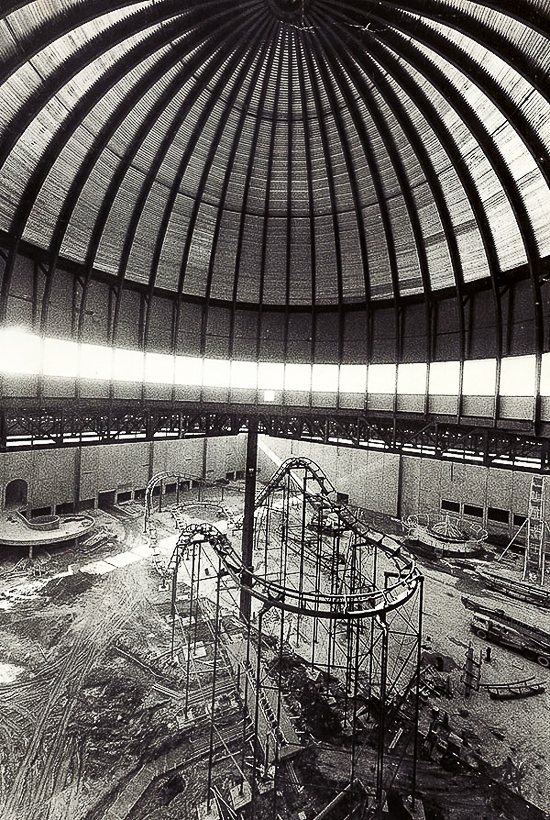 Old Chicago Shopping Center & Amusement Park, Bolingbrook Illinois