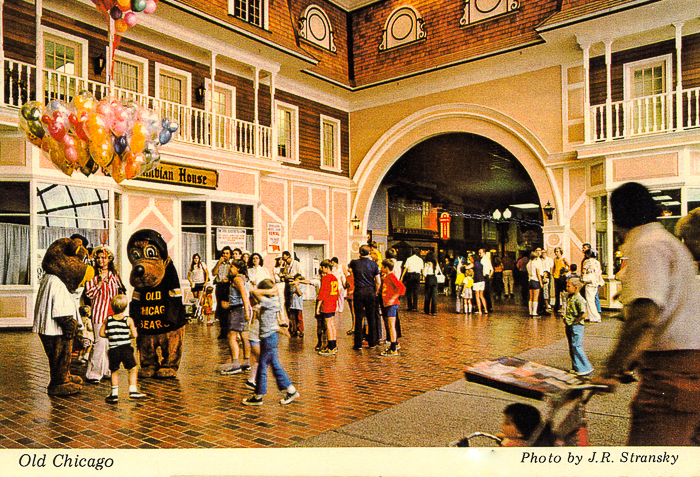 Old Chicago Shopping Center & Amusement Park, Bolingbrook Illinois