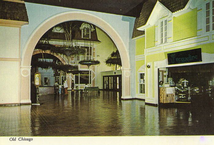 Old Chicago Shopping Center & Amusement Park, Bolingbrook Illinois