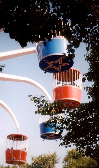 The Sky Whirl at Six Flags Great America, Gurnee, Illinois