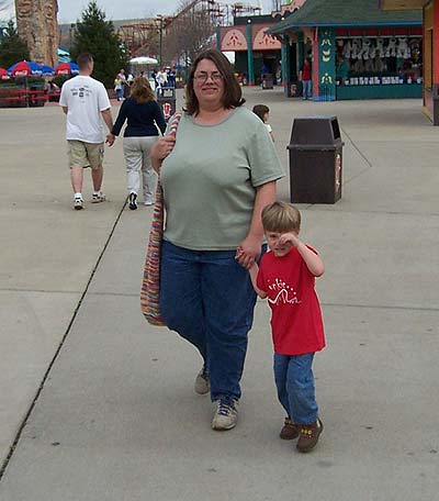 Carrie and Bond at Six Flags Kentucky Kingdom