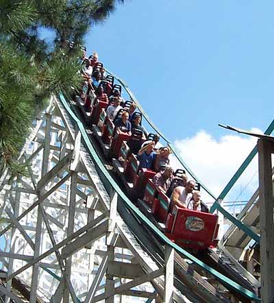 The Georgia Cyclone Rollercoaster @ Six Flags Over Georgia