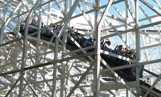 The Georgia Cyclone Rollercoaster @ Six Flags Over Georgia