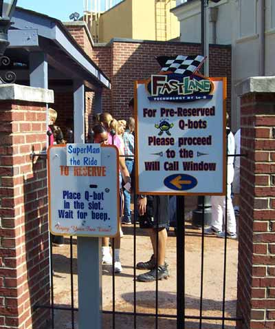 Q-Bot @ Six Flags Over Georgia