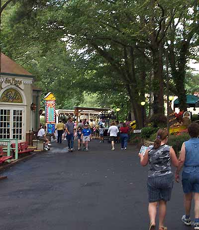 A Midway @ Six Flags Over Georgia