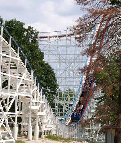 The Screamin Eagle Rollercoaster at Six Flags St. Louis, Allenton, MO