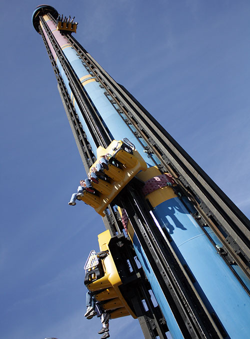 Superman Tower Of Power at Six Flags St. Louis, Eureka, Missouri