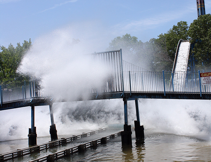 The Tidal Wave at Six Flags St. Louis, Eureka, Missouri