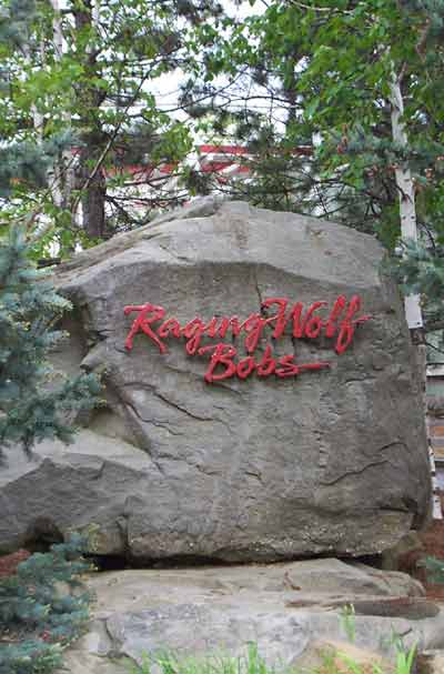 Raging Wolf Bobs @ Six Flags Worlds of Adventure