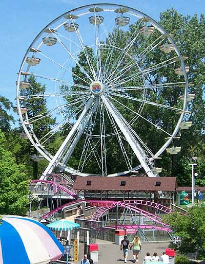 The Ferris Wheel & Ravine Flyer 3 Rollercoaster at Waldameer Park, Erie Pennsylvania
