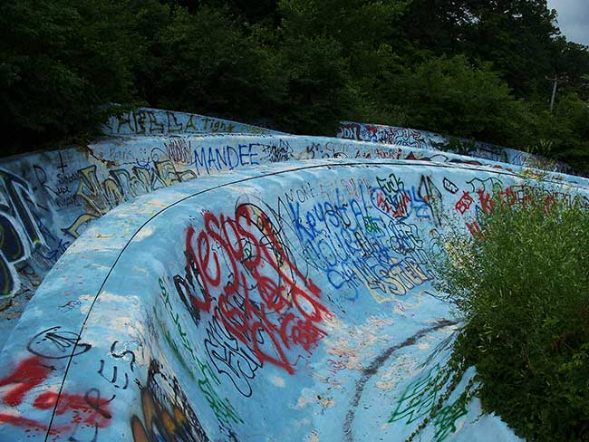 Wet Willys Defunct Waterslide, Fenton, Missouri