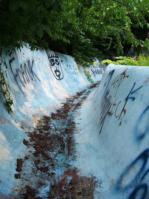 Wet Willys Defunct Waterslide, Fenton, Missouri