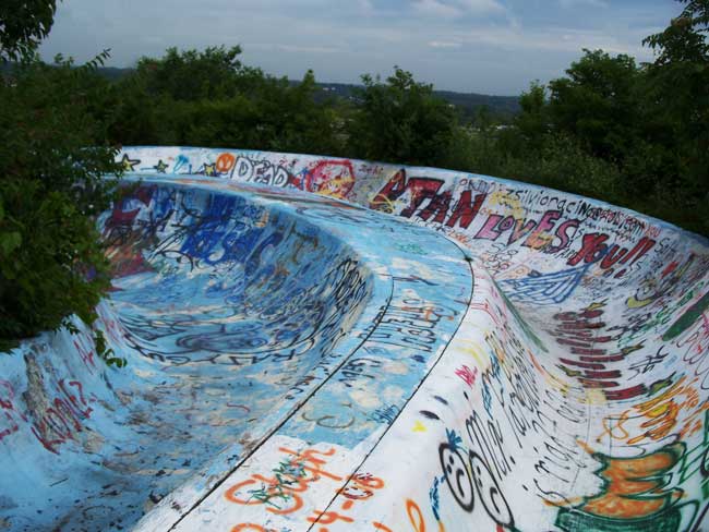 Wet Willys Defunct Waterslide, Fenton, Missouri