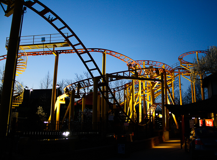 Spinning Dragons at Worlds of Fun, Kansas City, Missouri